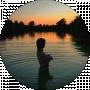 Mond Less