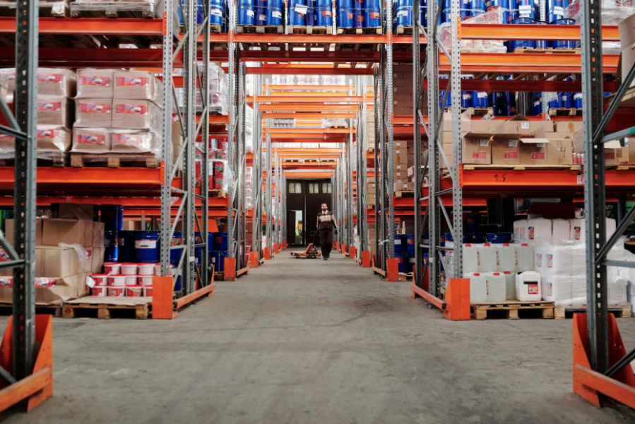 Строительные магазины Днепра: как сравнивать ассортимент, сервис и цены?