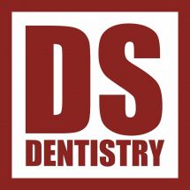 Логотип DS DENTISTRY  Стоматологічна клініка г. Тернополь
