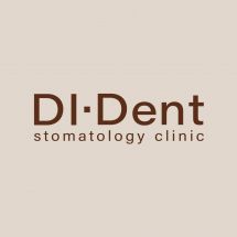 Логотип DI Dent, стоматологія м. Вінниця
