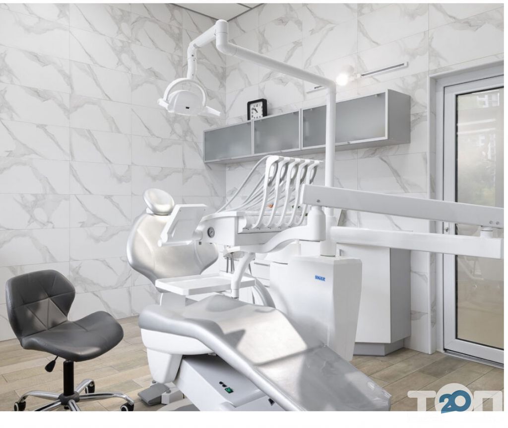 Лого Y-clinic, стоматологічна клініка
