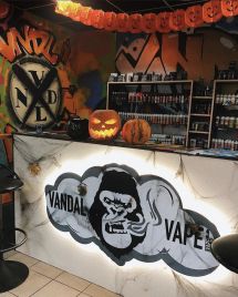 Логотип Вейп Шоп «Vandal Vape» Тернопіль vape shop г. Тернополь