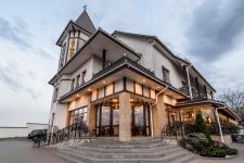 Логотип Статус, готель-ресторан м. Львів