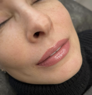 Салон перманентного макіяжу Валентини Кінфельдт фото