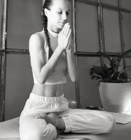 Йога для початківців, вагітних, матусь з малюком фото