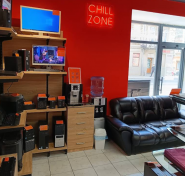 775, магазин електроніки фото