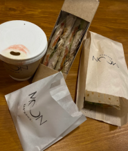 Moon Cafe, кафе фото