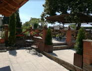 Кавіль, кафе фото