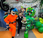 Карусель, дитячий клуб фото