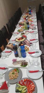 Голодні Куми, бар фото