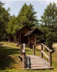 Аква-Плюс, туристичний комплекс та ресторан фото