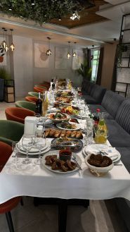 Green Bar & Resto, ресторан фото