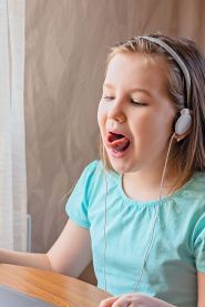 Логопед Катерина Тульчинська фото