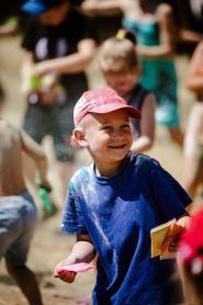 Чарівний замок, дитячо-юнацький центр фото