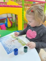 Дитина, студія розвитку фото