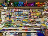 Кнопка, магазин канцелярских товаров фото