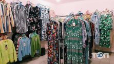 Kioto Dress Shop, магазин женской одежды фото