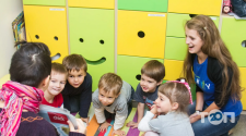 Playroom, дитячий англомовний клуб фото