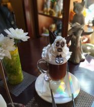 Рудий кіт, кав'ярня фото