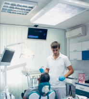 Дентал Мед, стоматологическая клиника фото