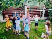 Коло Хруся і Леся, центр догляду за дитиною дитиною дошкільного віку Коло Хруся і Леся, центр догляду за дитиною дитиною дошкільного віку фото