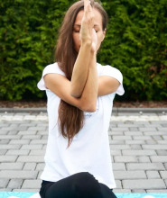 Йога для початківців, вагітних, матусь з малюком фото