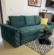 Три дивани, меблевий салон фото