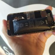 Apple Service, ремонт мобільних телефонів фото