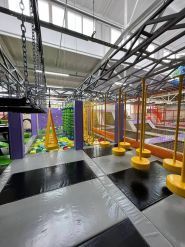 Країна Мрій, дитячий розважальний центр фото