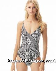 Cherie, магазин брендового одягу фото