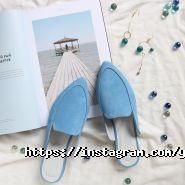 Your Step, шоу-рум фото