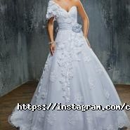 Crazy Beautiful, будинок весільної моди фото