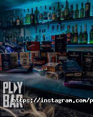 Play Bar, ігровий зал фото