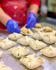 Витребеньки від куми, магазин-пекарня фото