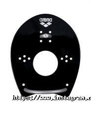 Arena, магазин спортивних товарів фото