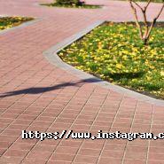 Юнигран, встановленя тротуарної плитки фото