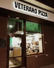 Логотип Veterano Pizza, піцерія м. Івано-Франківськ