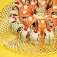 Pizza Sushi Point, піцерія та суші-бар фото