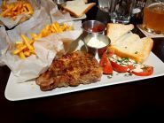 Petrovka Pub, паб фото