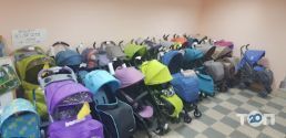 Дитячий всесвіт, магазин дитячих товарів фото