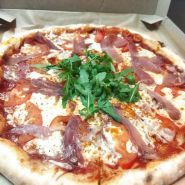 Pizza Sushi Point, піцерія та суші-бар фото