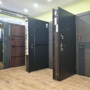 Двери&Замки, магазин дверей фото