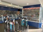 Рибальський рай, магазин рибальських товарів фото