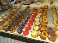 V&v Shtefanyo, десертне кафе фото