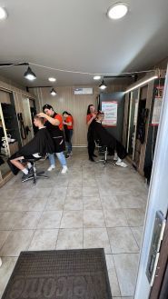 Експрес-стрижка, мережа перукарських салонів фото