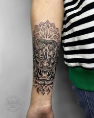 Walhalla Tattoo Salon, тату-салон фото