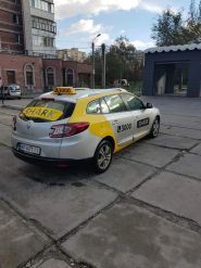 Shark Taxi, сужба такси фото