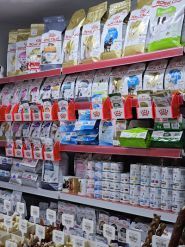 Зоомагазин на Малиновского, товары для животных фото