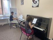 Студія вокалу та музики Inspiration, уроки вокалу, фортепіано, гітари у Києві, музична школа фото