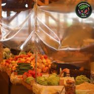 Привокзальний ринок, свіжі продукти фото